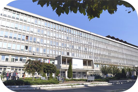 Головний корпус Технічного університету у Кошицях